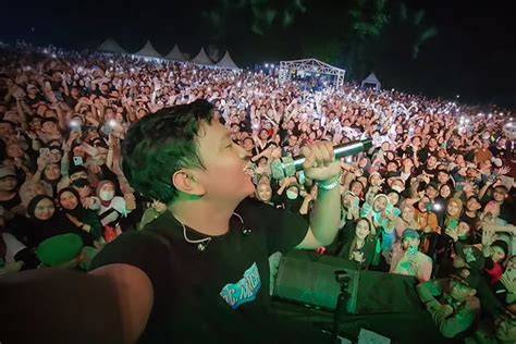 Cara Jilat Memek kunjungi kelas napas dalam dangdut koplo & model Instagram jaringan luas mudah image 1