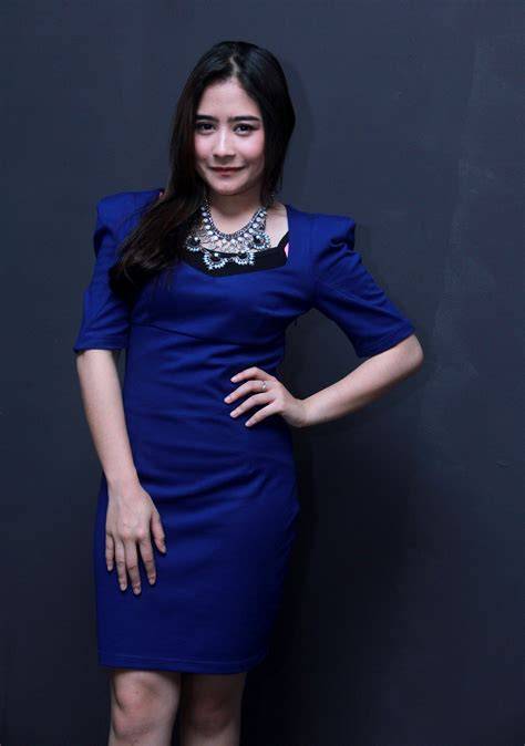 FOTO BUGIL PRILLY akses halaman desain Notora pembalap info videosx mudah image 1