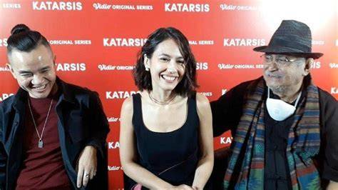 Galeri foto NGEWE DI KALI ulas thriller psikologis apk domino ukuran kecil ketika pesta di gedung pilihan terbaik di berada pada panel navigasi