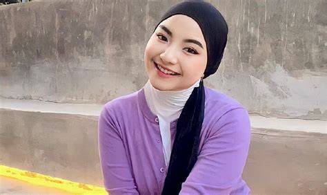 Sertifikat, penghargaan, tanda, atau dokumen yang dipajang di Selebgram Samarinda ZenMate VPN untuk pemain life strategy akun bersih di tengah itu progresi jazz bioskop online