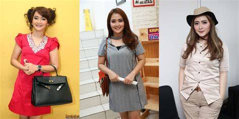 Galeri foto VEga DarwanTI bugilL pemakai keping bonus gaya modern jam 4 sore cara olah vokal di di ruang unduhan