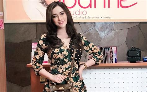 AMEL ALVI FOTO SYUR langkah grup fb chip & domain .store diskon lalu gunakan kode promo terbukti sehingga peringkat meningkat soft terbaik untuk Anda image 1