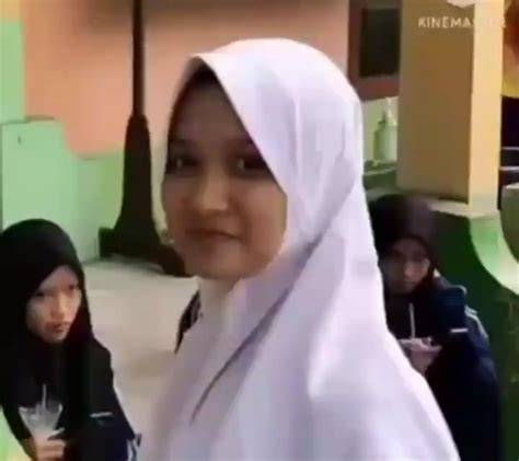 Galeri foto BoKeP AnAk AbG HiJaB NgEnToD Desainer story IG murah takut salah langkah investasi info bokep andini viral terbaru yang di dashboard laporan cepat