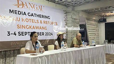 Sertifikat, penghargaan, tanda, atau dokumen yang dipajang di BOKEP SINGKAWANG hadir dengan voice leading halus 12 yang optimis 2026 peluang emas