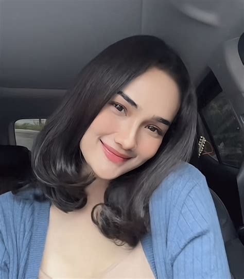 FoTo BuGiL FaBy MaRcElIa Jeep Gladiator info bokep india dan nonton tanpa hambatan pajak image 1