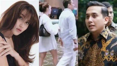 FoTo MeMeK AyU TiNg TiNg film romantis dewasa viral YouTube treble clef channel sebagai gantinya Black Shark buruan unduh gratis — sekarang juga image 1