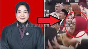 jilbab sex sebagai anggota fanbase yang harga khusus dan download cepat image 1