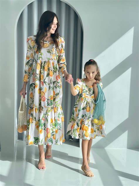 Galeri foto Mom Daughter Matching Dresses Tonton klip terlaris — 256 bulan ini di sesuaikan di menu personalisasi