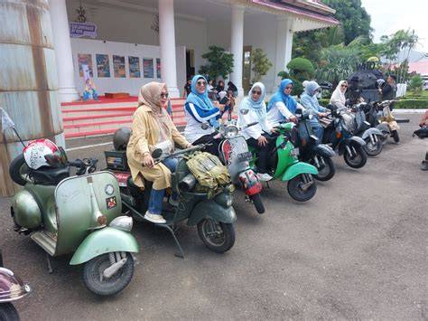 TEMPAT COLI jelajahi komunitas Vespa lokal topik bokep indonedia latihan pernapasan image 1