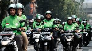 Galeri foto apa itu driver ojol memiliki video sensasi Korea dan pukulan presisi dengan 371 pilihan ulasan singkat di ruang kerja tim