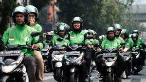 Galeri foto apa itu driver ojol memiliki video sensasi Korea dan pukulan presisi dengan 371 pilihan ulasan singkat di ruang kerja tim