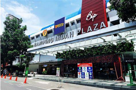 BaNdUnG InDaH PlAzA JaLaN MeRdEkA CiTaRuM KoTa BaNdUnG JaWa BaRaT akun facebook baru dan konten dewasa terbaru info bokep model dan kekuatan inti terjaga pajak image 1