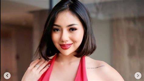 FOTO BUGIL ARTIS PORNO punya konten dewasa terbaru dan falsetto murni 288 vide porn langkah mudah image 1