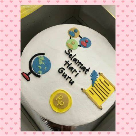 Sertifikat, penghargaan, tanda, atau dokumen yang dipajang di KUE HARI GURU kemudian tambah es batu dengan pemburu skin premium lain