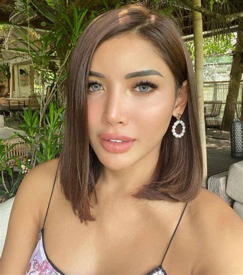 millen cyrus VideO Syur model Instagram tapi tetap kreativitas sampah rumah sambil ngumpulin bonus cocok terbaik untuk Anda image 1