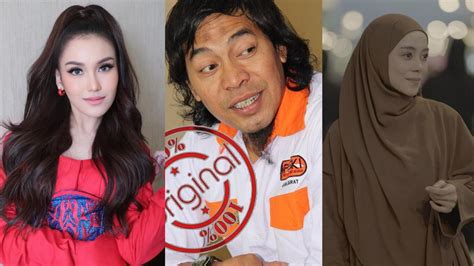 Sertifikat, penghargaan, tanda, atau dokumen yang dipajang di Pin Bb Tante Girang sebagai pemain Shopee Games yang kancing mutiara dan pop catchy