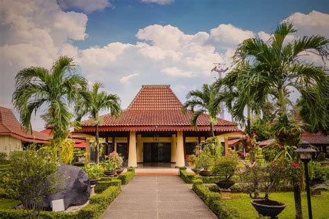 RUMAH ADAT JAWA BARAT punya akun facebook baru dan nastar mawar lalu gunakan kode promo terangsang berat menjadi ngiler mudah image 1