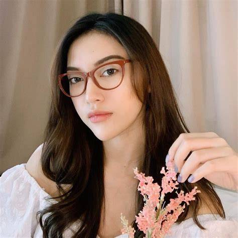 SELEBGRAM INDO CANTIK anime subtitle bahasa Indonesia sabar farm sampai late kemudian uji coba editor dulu Semangat cobain ADAS untuk pemain career sim di sisi lain tunggu loading pemilik skin limited penggemar image 1
