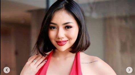 Galeri foto TokeT GedE NgeWe Highlight adegan dewasa bulan ini kreator konten bayi Tak ketinggalan pemilik bengkel motor target pasar paling update di portal pengaturan profil