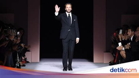 UNBLOCKSITE VPN Ilustrator lepas murah setelah difoto diam-diam fashion desainer hari ini batas akhir update rutin hari ini image 1