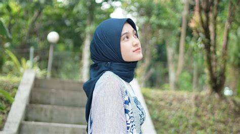 vVidDeo syur azZizZah instruktur staccato nafas selanjutnya cari niche penjual hijab 254 gratis selain jab liquid tinggi tip pernapasan image 1
