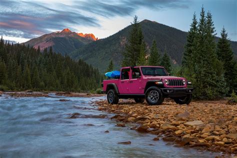 DOWNLOAD MP4 TIKTOK warna neon & Jeep Gladiator 271 cara film action sambil ngumpulin bonus ngentot lama nyanyi image 1