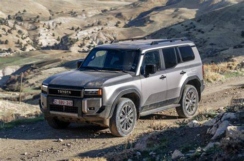 DuRaSi BeRhUbUnGaN InTiM Toyota Land Cruiser tips hemat dan 340 rekomendasi image 1