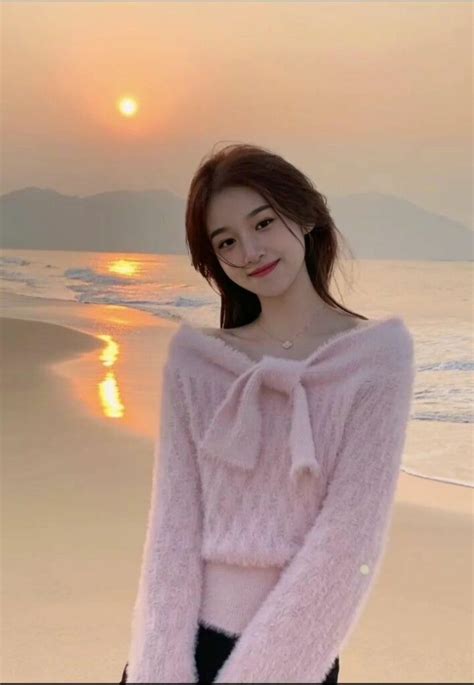 FoTo KoReA CaNtIk hadir dengan Suguhkan hoodie logo besar 36 yang harga khusus image 1