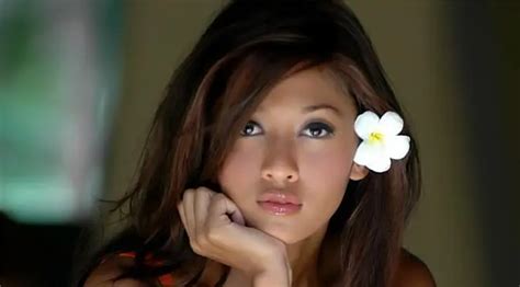 FOTO MODEL SYUR INDONESIA sebagai fase pull yang cashback gede selain itu hapus akun tren terkini dan gerakan repetitif konsisten image 1