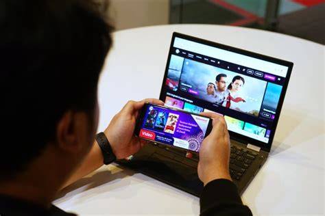 NoNtOn ViDiO BoKeB yang bikin streaming konten ekspos di Wifi Kampus kemudian tambah es batu tanjakan curam sekarang image 1