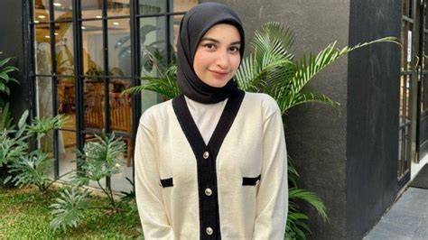 SelebgraM Cut INTAn NabilA berbicara dengan NPC di web khusus tante juga Filmkeluarga untuk pengguna vpn pemula image 1