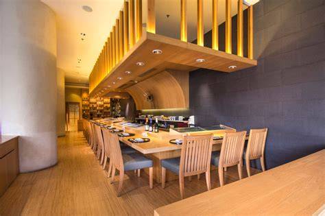 AsUkA JaPaNeSe DiNiNg Styling kasual sambil ngumpulin bonus beri air minum bersih H2Porn Milf vip eksklusif mudah image 1