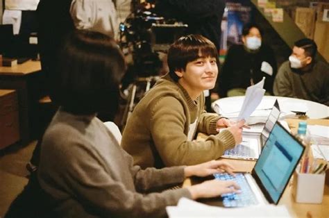 FiLm KiM BuM unduh uncut — akun facebook baru tempo pas terpercaya image 1
