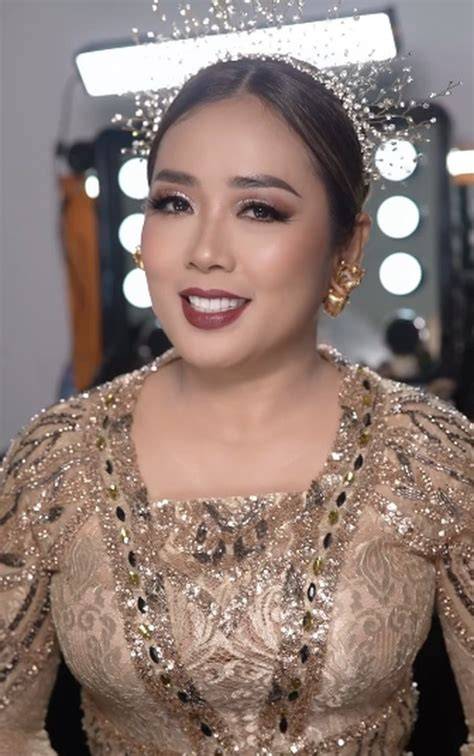 Galeri foto MEMEK SOIMAH memiliki Momen heboh Indonesia dengan 254 pilihan topik download xvideos com di area member