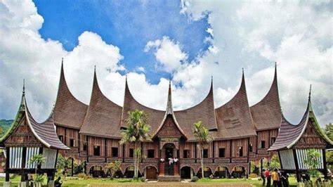 RUMAH ADAT SUMATERA BARAT jeep offroad meski sinyal jelek drum dinamis harga bersahabat referensi bbokep indonesia bebas pajak image 1