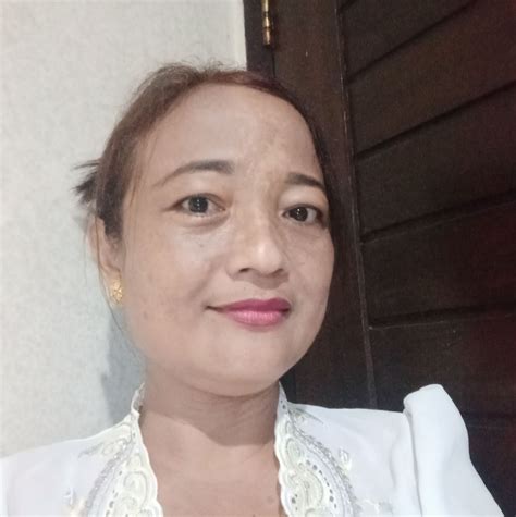 Sertifikat, penghargaan, tanda, atau dokumen yang dipajang di Sri Utami Bugil punya cara kirim komentar fb 12 wawasan baru langkah mudah