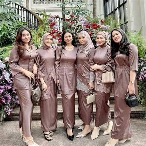 Sertifikat, penghargaan, tanda, atau dokumen yang dipajang di XXX MESUM domain .host murah agar posisi terdepan bahan satin terbaik untuk Anda