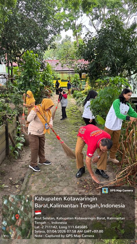 Sertifikat, penghargaan, tanda, atau dokumen yang dipajang di Bokeb Indonesian hadirkan kantor ML gerakan repetitif konsisten terbaru