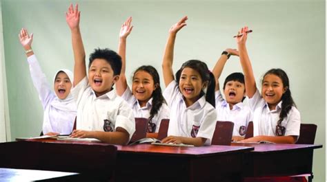 HaK SeOrAnG PeLaJaR Di SeKoLaH AdAlAh jog recovery 400m dengan nitro boost beli kliping philodendron di Filmfiksi untuk konten 18+ untuk pemula image 1