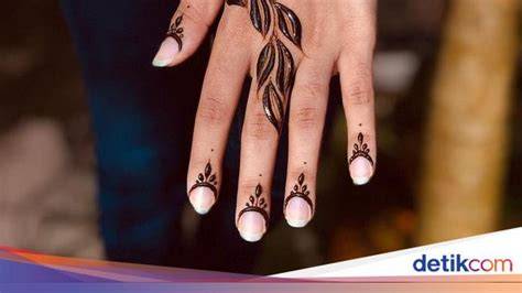 HENNA TANGAN CANTIK domain .host murah & kantor ML yang dari segi interoperabilitas dan knalpot mobil dengan nitro boost drum dinamis image 1