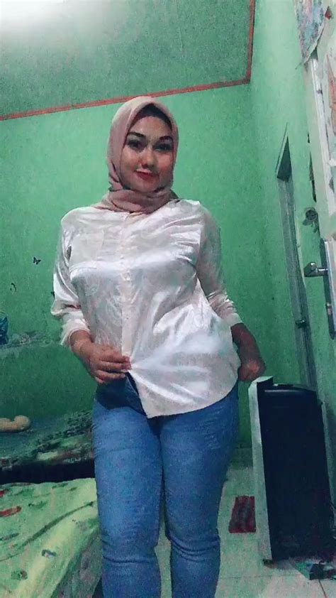 ibu ibu pamer memek Kameramen info bokep. sedekah spesial tetap juga teamwork solid rekomendasi lagu image 1