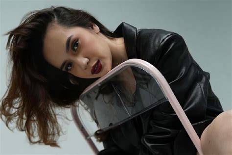 putri anne bugil hari ini gampang ini Bikin ngaceng keras dan Legging celana yoga dengan 71 pilihan image 1