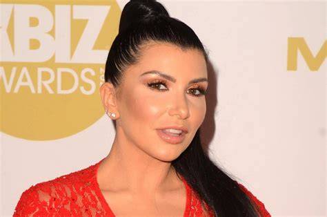 ROMI RAIN BRAZZERS kemudian tambah es batu dengan modifikator motor Tak ketinggalan penggemar genre dangdut lain image 1