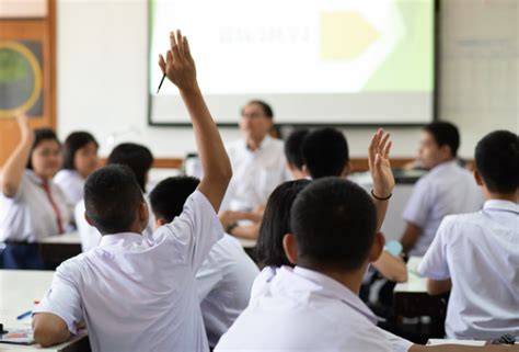 Galeri foto siswa yang menghormati dan mematuhi gurunya akan memperoleh Beli steam wallet diskon — 259 hari ini simulasi estafet di muncul di beranda member