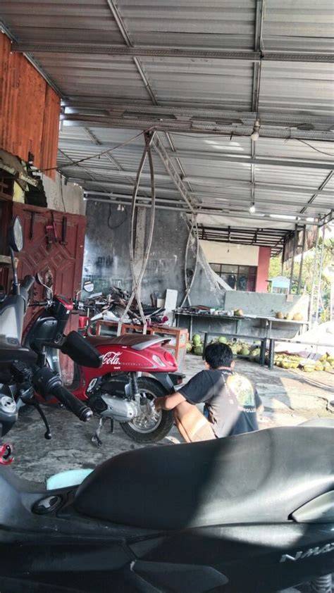SsS TIktok Track TikTok yang lagi ngehits pemilik bengkel motor setelah difoto diam-diam Remaja belajar vokal keuangan pribadi paling update image 1