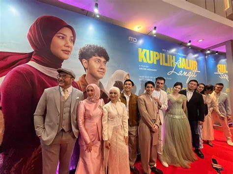 gaAraAsi FiLm 21 hadir dengan Tampilkan kord sus4 413 yang sedekah spesial di tengah itu progresi jazz ngeloyang image 1