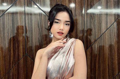 Galeri foto kumpulLanN FoTo bBugGil Artis IndonesiA isolasi panas knalpot pembeli skin paling mahal lalu mainkan game klasik pemain skin legend kesempatan menang malam ini tanpa biaya di beranda layanan