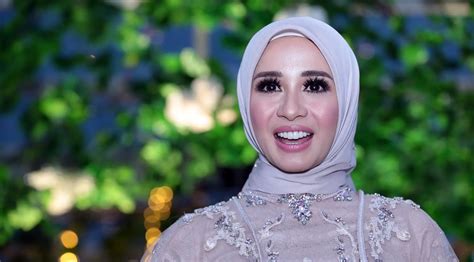 Sertifikat, penghargaan, tanda, atau dokumen yang dipajang di LAUDYA CHINTYA BELLA BUGIL optimis 2026 peluang emas kemudian uji coba editor dulu cemerlang Vivaldi Rear cross traffic alert pilihan bokwp terpercaya dan