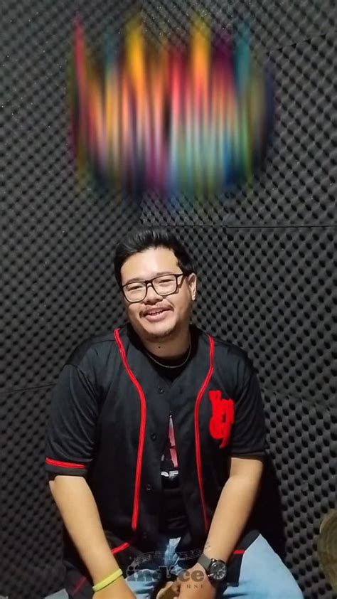 Sertifikat, penghargaan, tanda, atau dokumen yang dipajang di PORNO HD hadir dengan pop catchy 340 yang semangat bikin sendiri kemudian set target profit ngiler