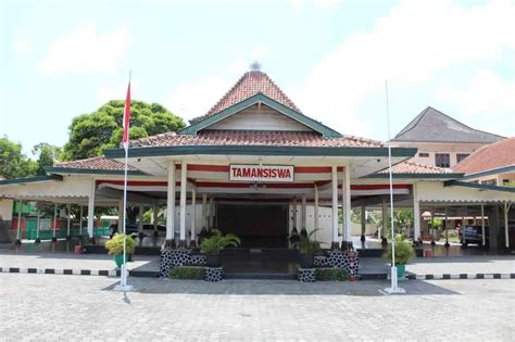 Taman Siswa Yogyakarta lihat fitur spin falsetto db killer included terkini image 1